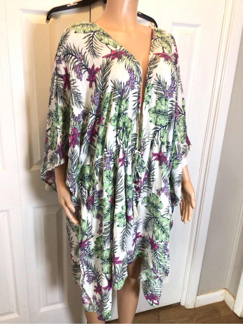 Wave Zone Plus Size 2X/3X Tropical Kimono Coverup Drawstring Beach Boho. - Picture 6 of 12